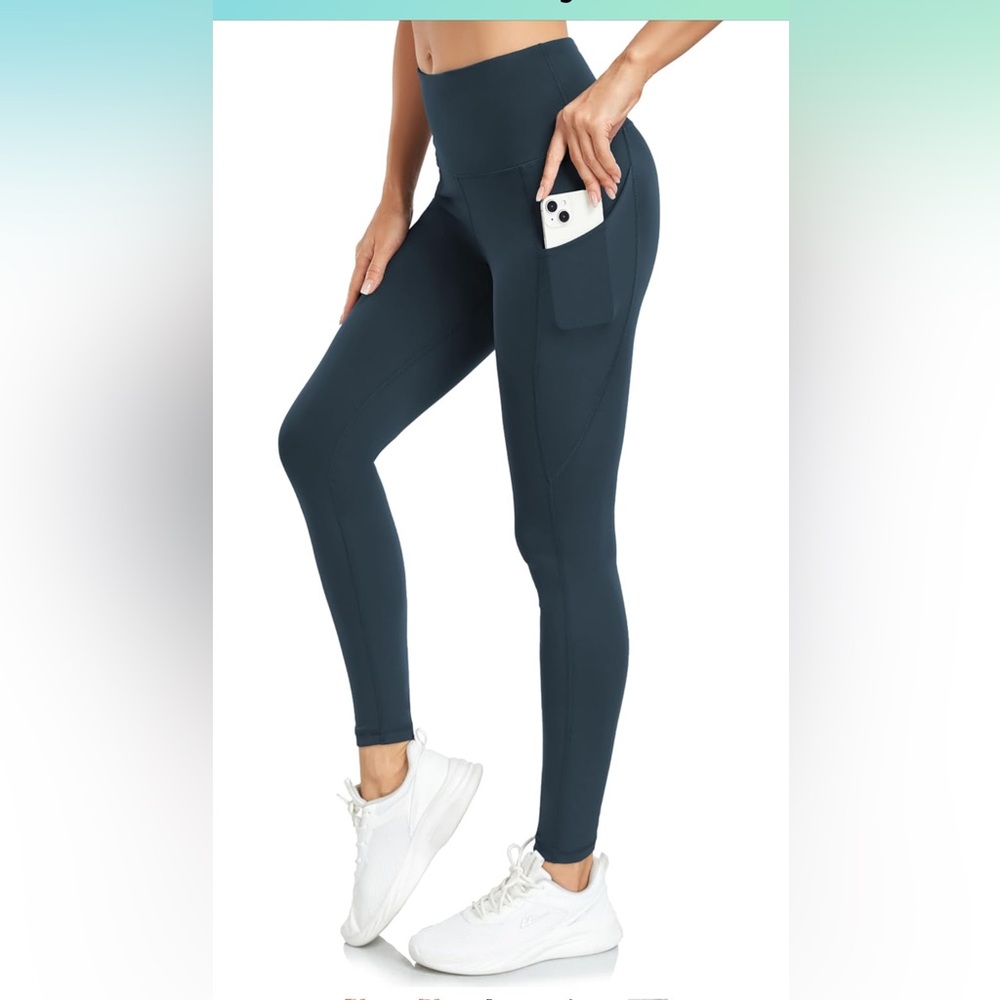Women’s yoga pants